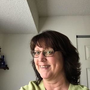 Meet your Posher, Deb